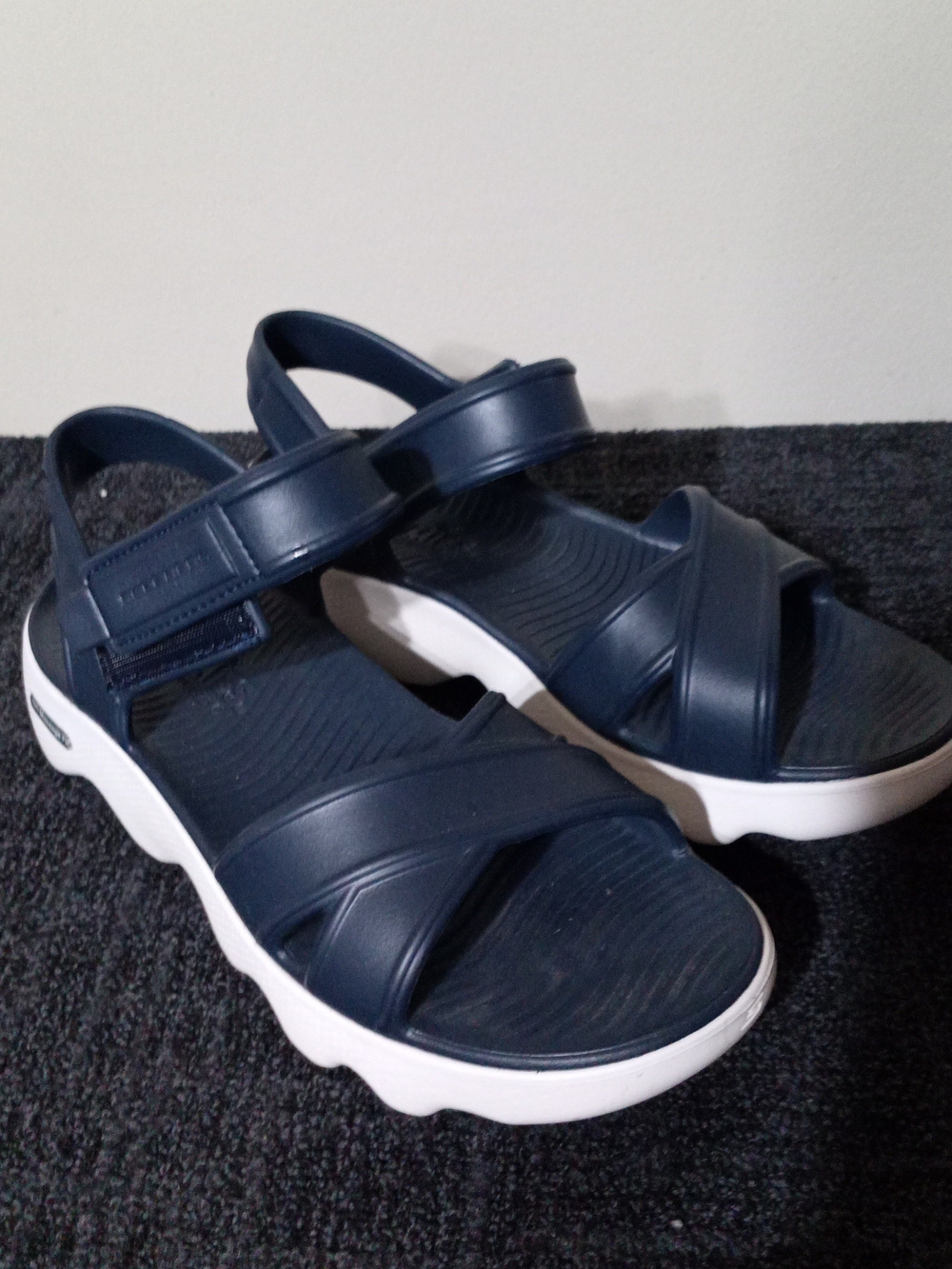 Skechers Women's Navy Blue and White Platform Sandals